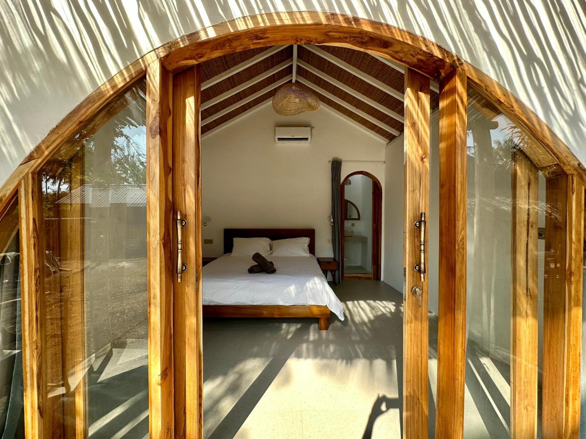 Rumah Canaria Bungalow Gili Trawangan Exteriér fotografie